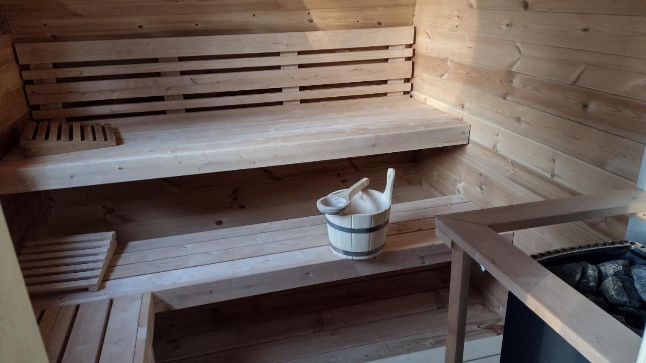 Marina Sasino - Komfortowe Domy Z Sauna I Kominkami 外观 照片